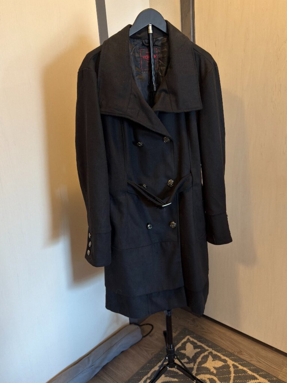 Yoki Coat - Black peacoat